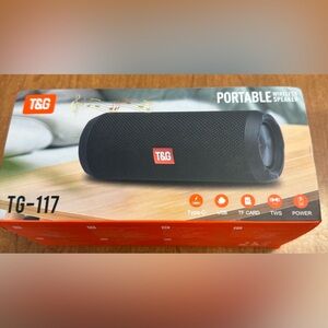 T&G TS-117 Portable Bluetooth Speaker,‎ 10 Watts, Freestanding, Red Brand New